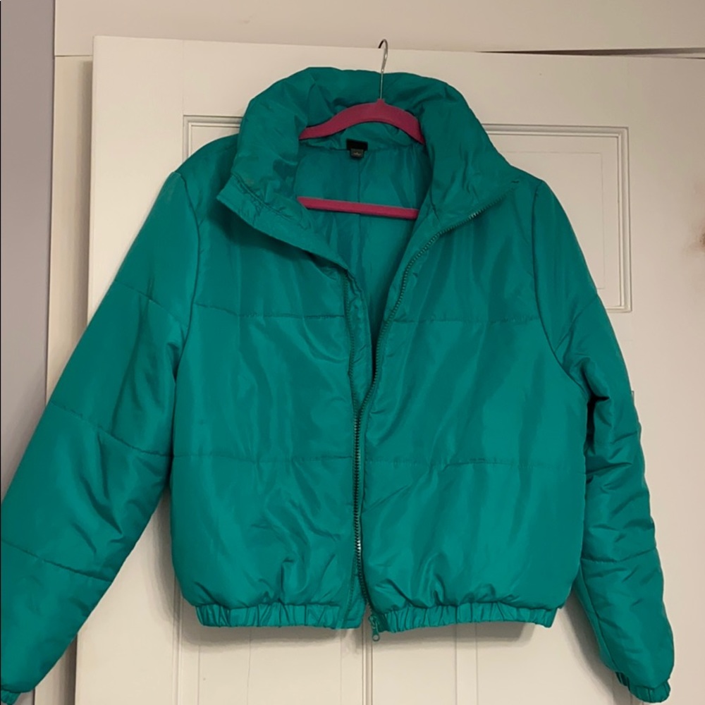 Super cute retro zip-up green jacket